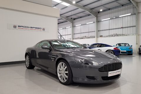 Aston Martin DB9 V12 Technical Data